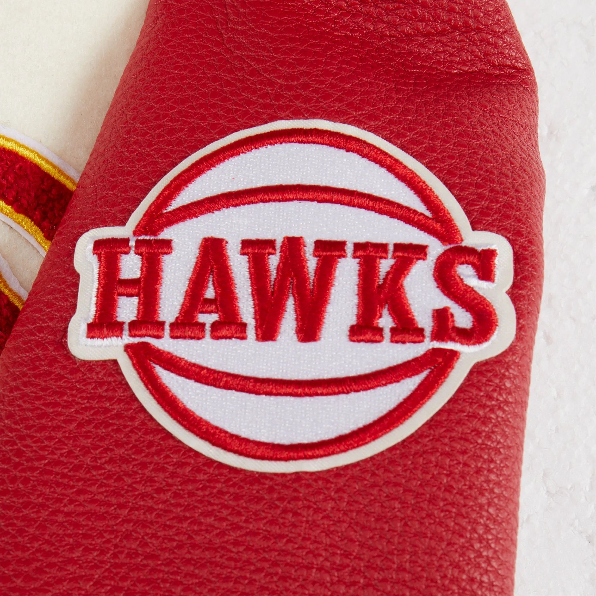 NBA ATLANTA HAWKS RETRO CLASSIC LITTLE BOYS RIB WOOL VARSITY JACKET (EGGSHELL/ RED)